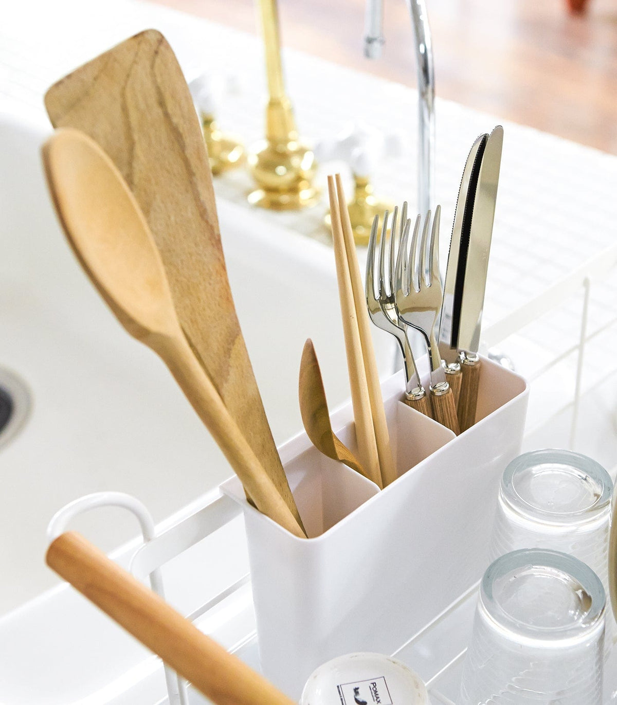 White Steel & Wood Dish Drying Rack